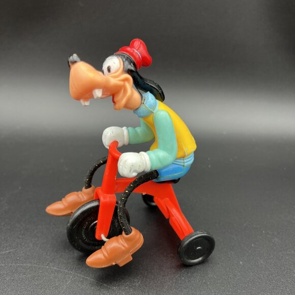 Gabriel Industries Other - Vintage 1977 Walt Disney Productions Goofy on Tricycle that Pedals Toy Figure 5"